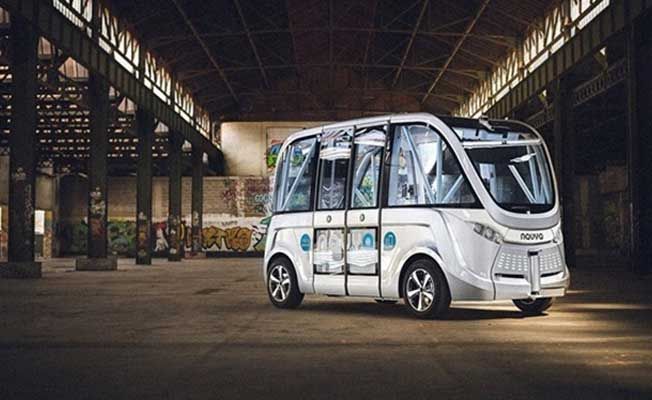 Çinli arama motoru sürücüsüz otobüs üretimine başladı