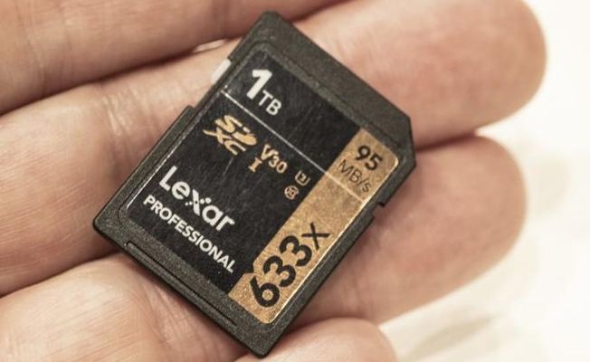Dünyada bir ilk: 1 TB kapasiteli SDXC hafıza kartı