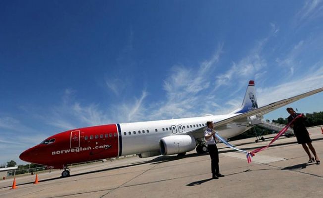 Havada bomba ihbarı yapılan uçak İsveç'e geri döndü