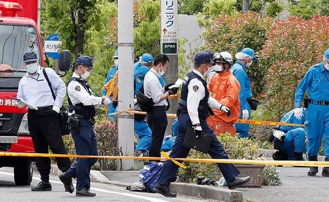 Japonya’da öğrencilere bıçaklı saldırı: 1 ölü, 16 yaralı