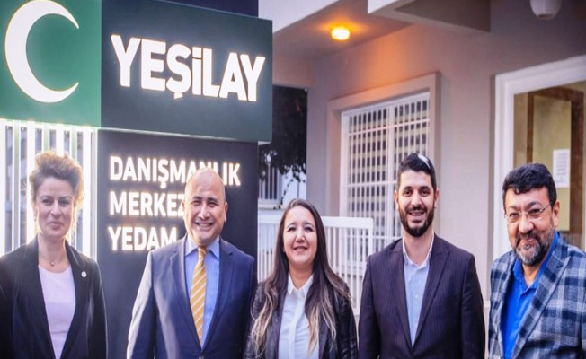 TC Lefkoşa Büyükelçisi Başçeri Kıbrıs Türk Yeşilay Derneği’ni ziyaret etti
