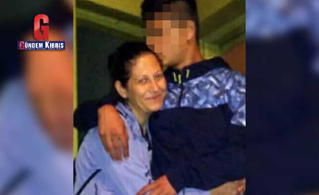 Ο γιος μιας γυναίκας που βρέθηκε νεκρή με το λαιμό της, συνελήφθη