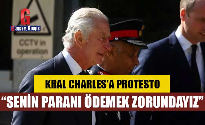 Kral Charles'a protesto!