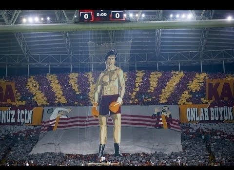 Stallone Galatasaray'ın Rocky koreografisini paylaştı